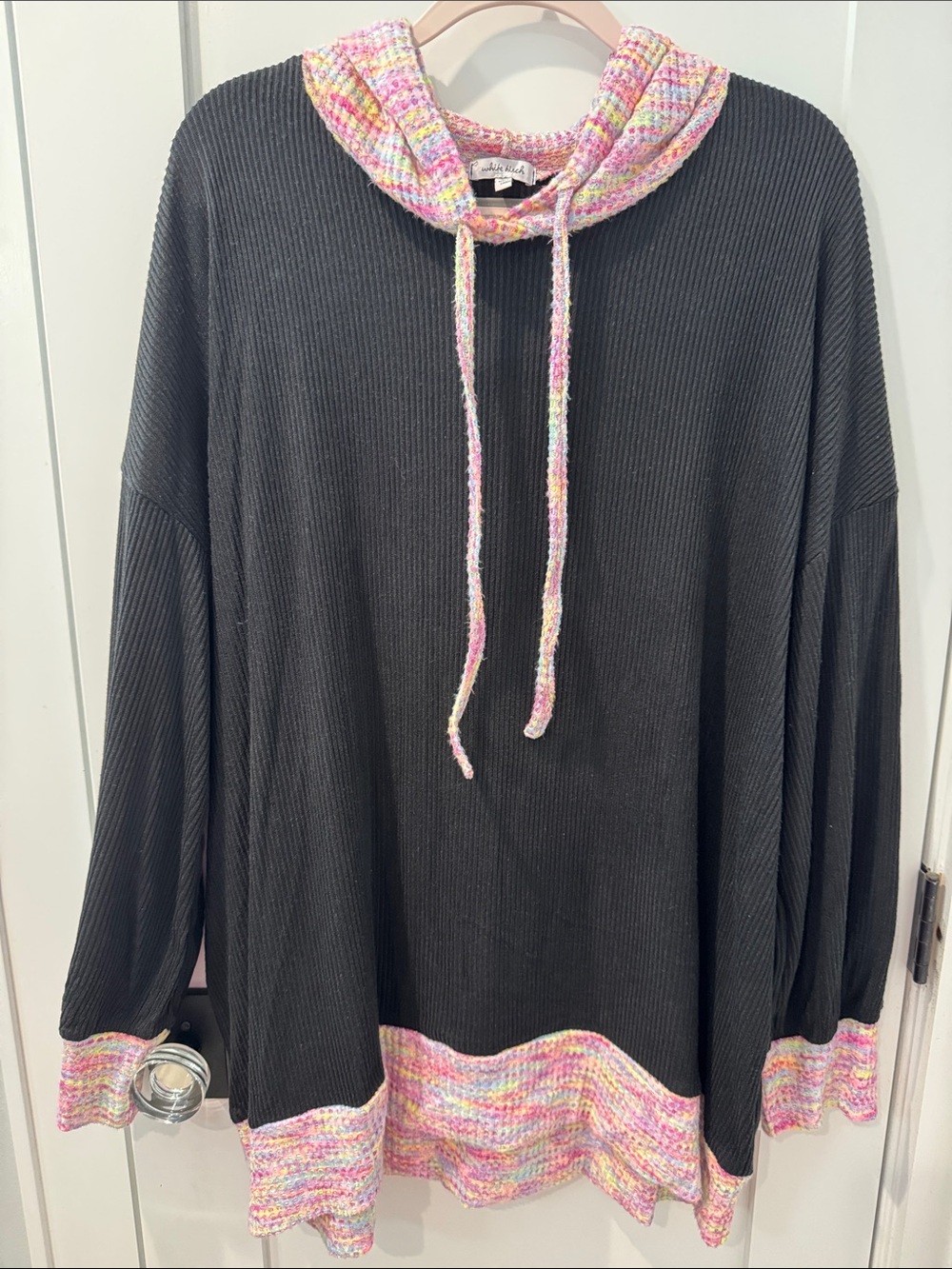 white birch Black Waffle-Knit Hoodie with Pink Multicolor Trim